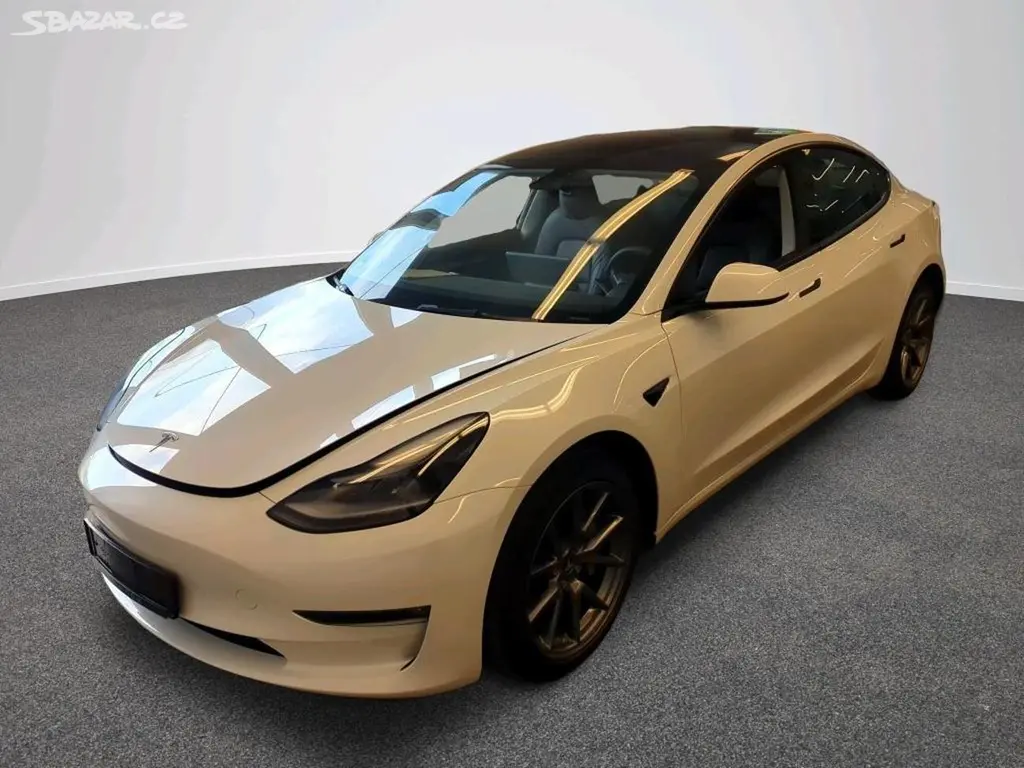 Tesla Model 3, LONG RANE DUAL MOTOR SOH 90%